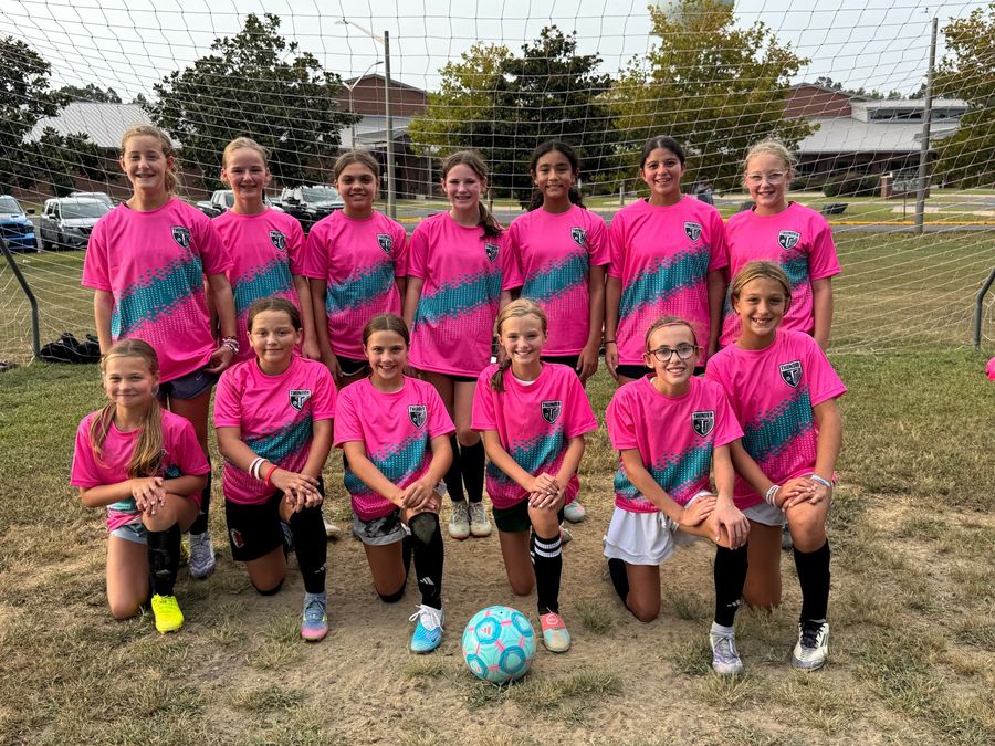 Thunder U13 Girls team photo